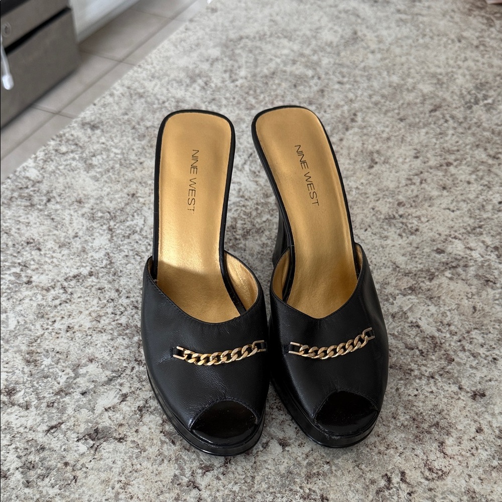 Nine West Black Mules with Gold Chain Accent